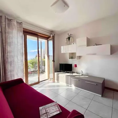Casa Sonia - Modern With Pool On Appartamento Gera Lario